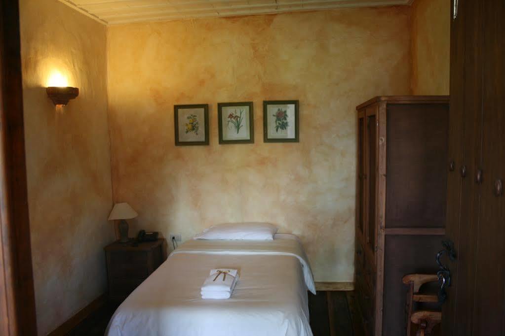 Hotel Casa Del Aguila Cuenca Exterior photo